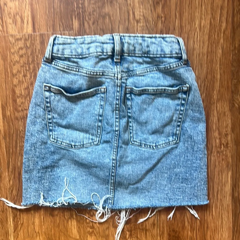 Wild Fable Blue Mini Denim Skirt - Image 3