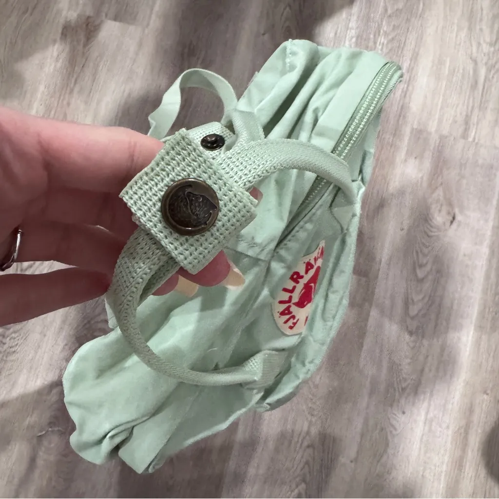 Fjallraven Kanken Classic Bag Bookbag Back Pack Mint Green Outdoor GORP Core - Image 4