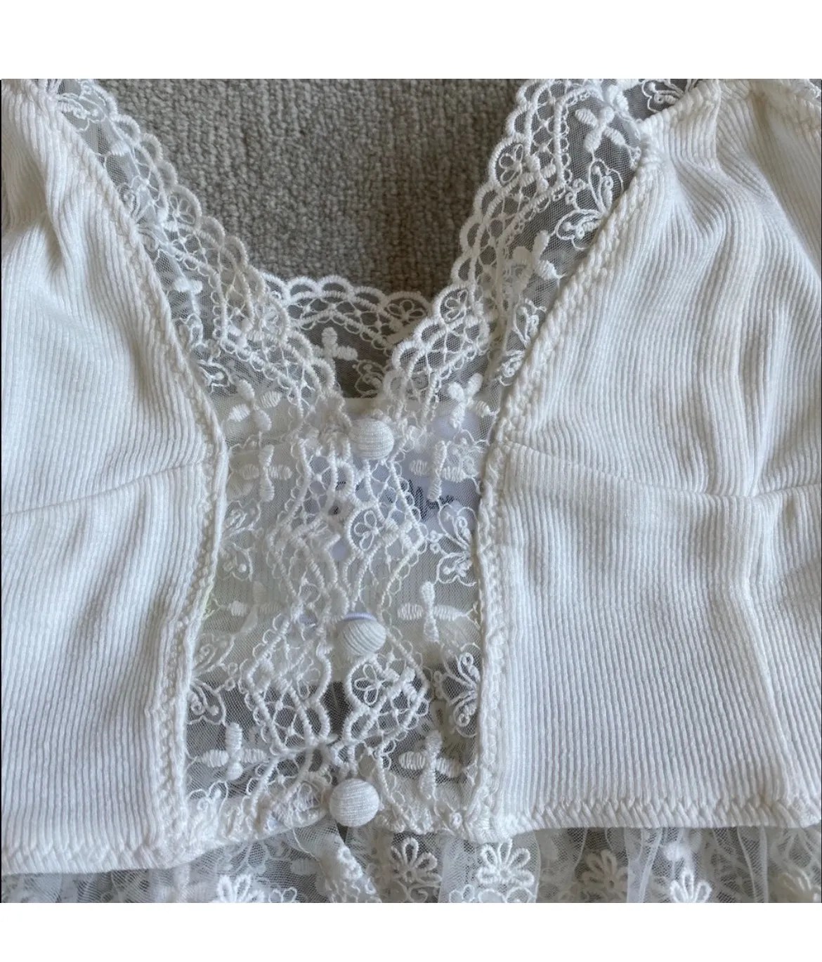 isabelle’s cabinet white top - Image 5