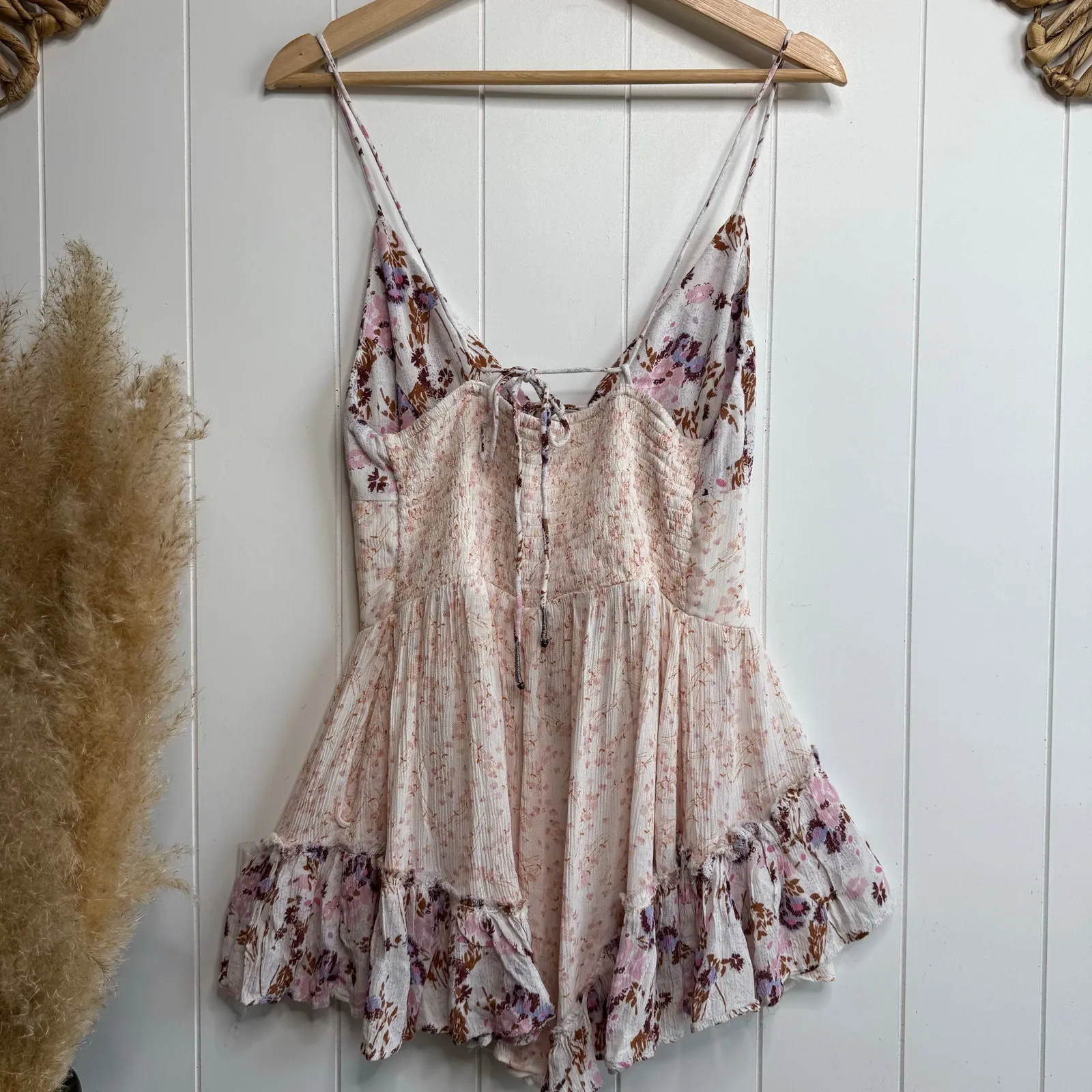 Free People romper floral playsuit one-piece ruffled boho jumper jumpsuit Small - Image 4