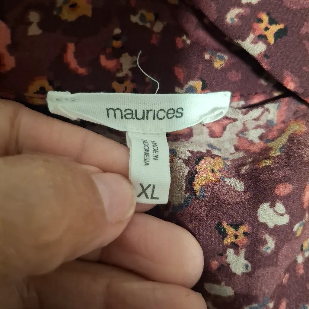 Maurices XL Elegant Women's Patterned Blouse NWOT - Image 14