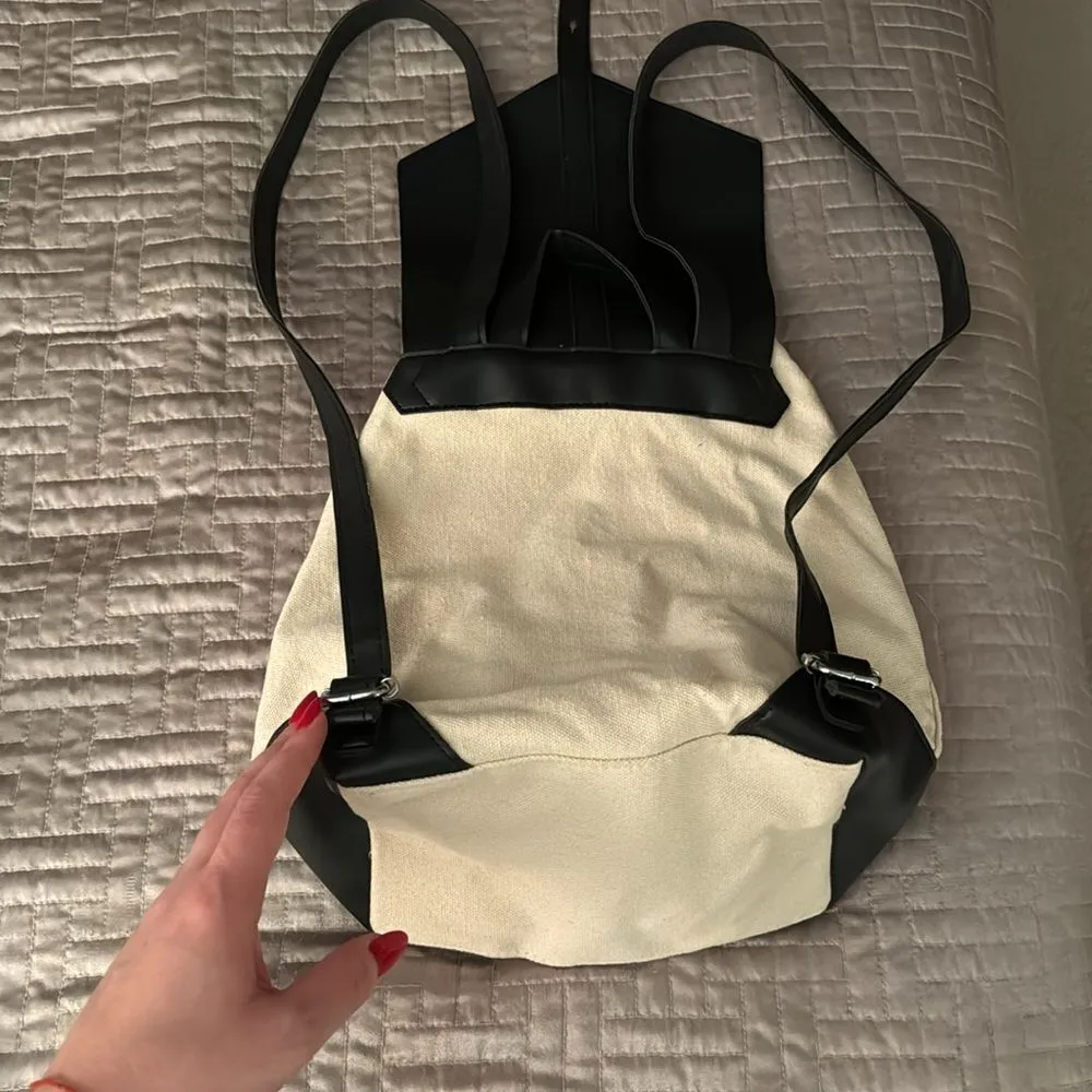 Black and white trendy backpack Black - Image 3