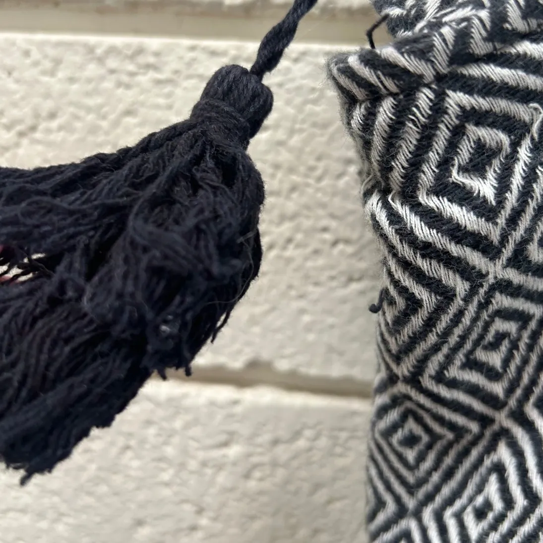 Rip Curl Black  Zip Up Tote Bag - Image 4