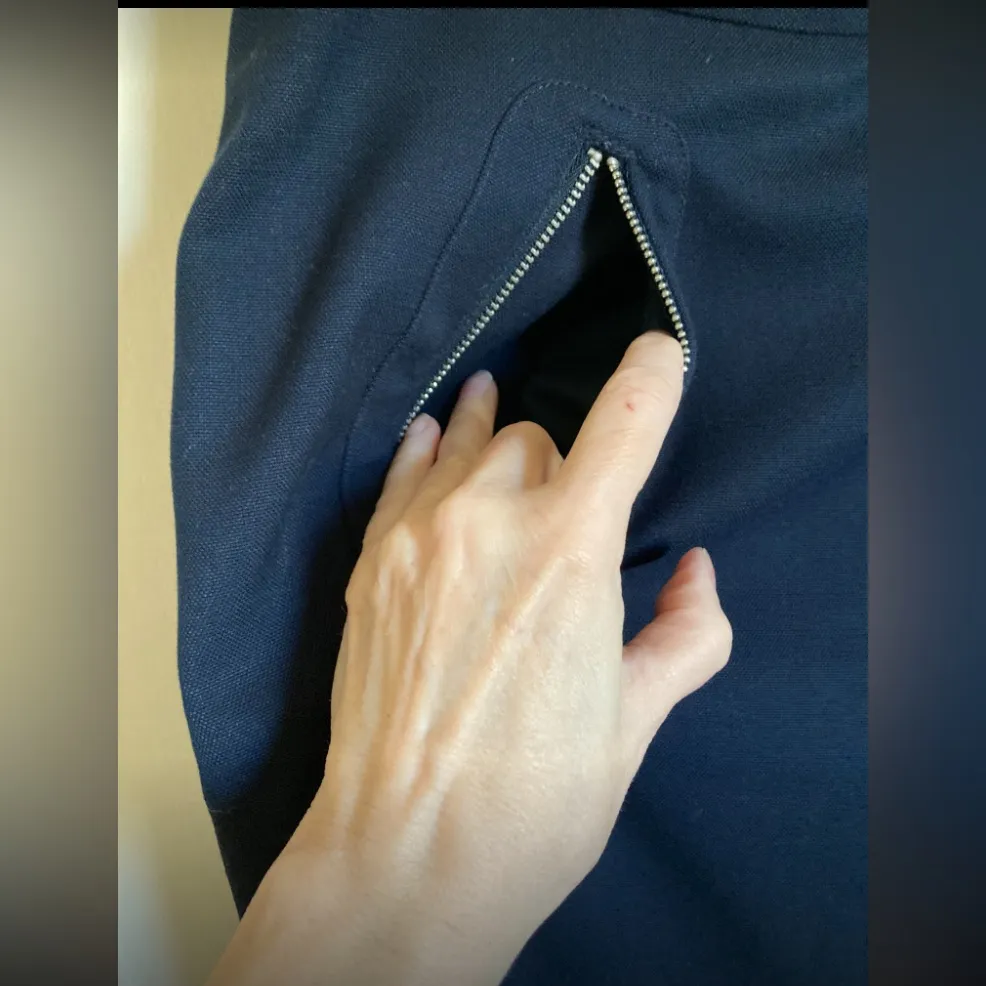 Gap Black Zipper Mini Skirt - Image 7