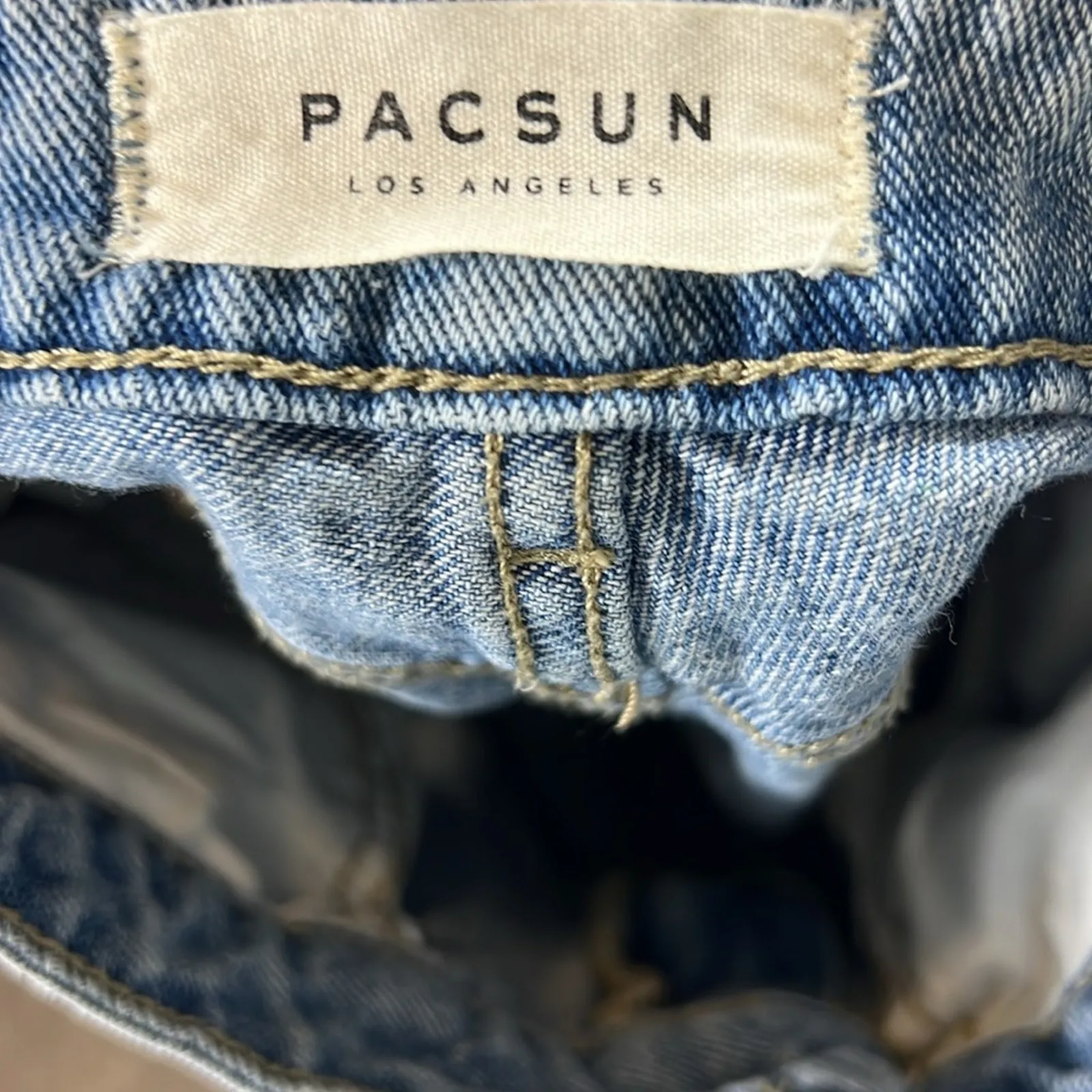 Pacsun Mom Denim Shorts Womens 23 Light Wash Distressed High Rise Daisy Dukes - Image 4