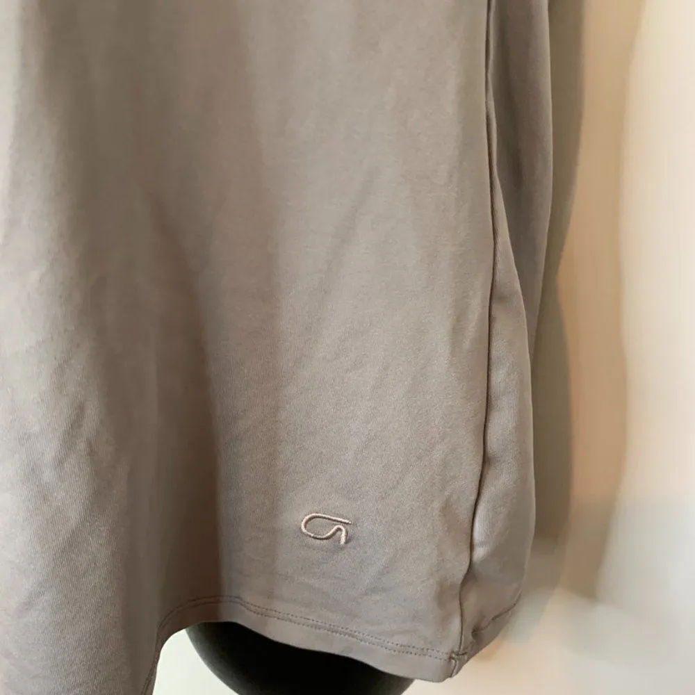 Gap Fit Short Sleeve Shirt - Image 3
