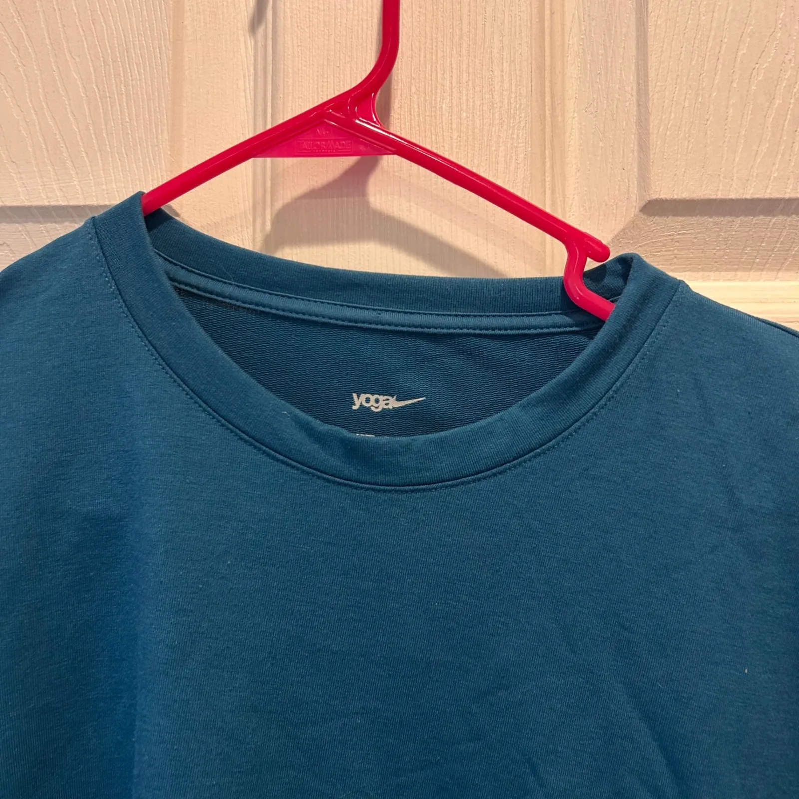 NIKE Yoga Dri Fit Women Teal Long Sleeve Sweatshirt Athletic Top‎ Size Large - Image 2