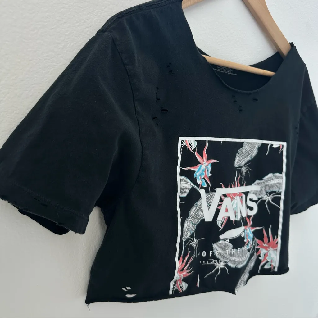 Vans Off the Shoulder Cropped Tee - Image 5