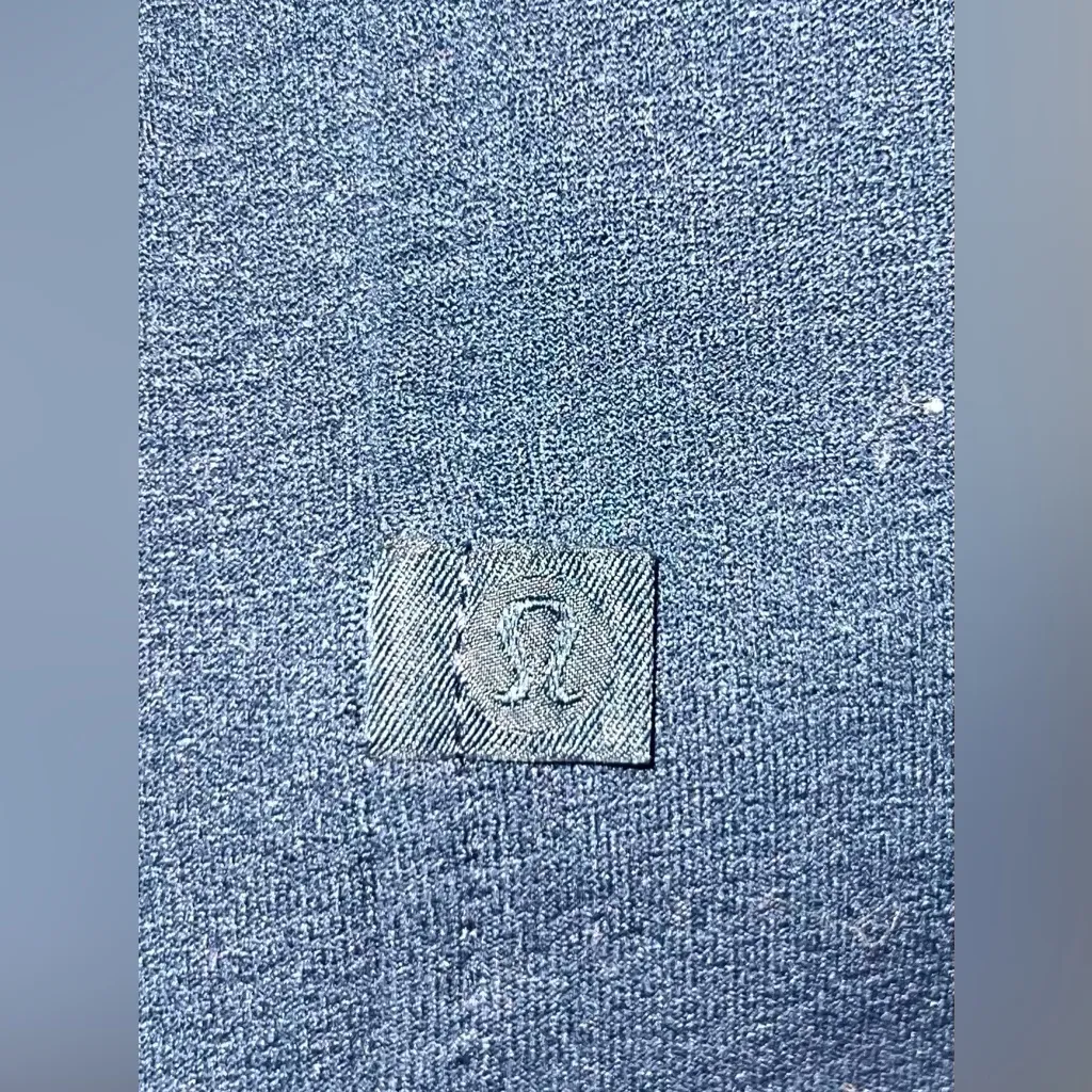 Lululemon back to it full zip hooded blue/inkwell  jacket size 2 - Image 6