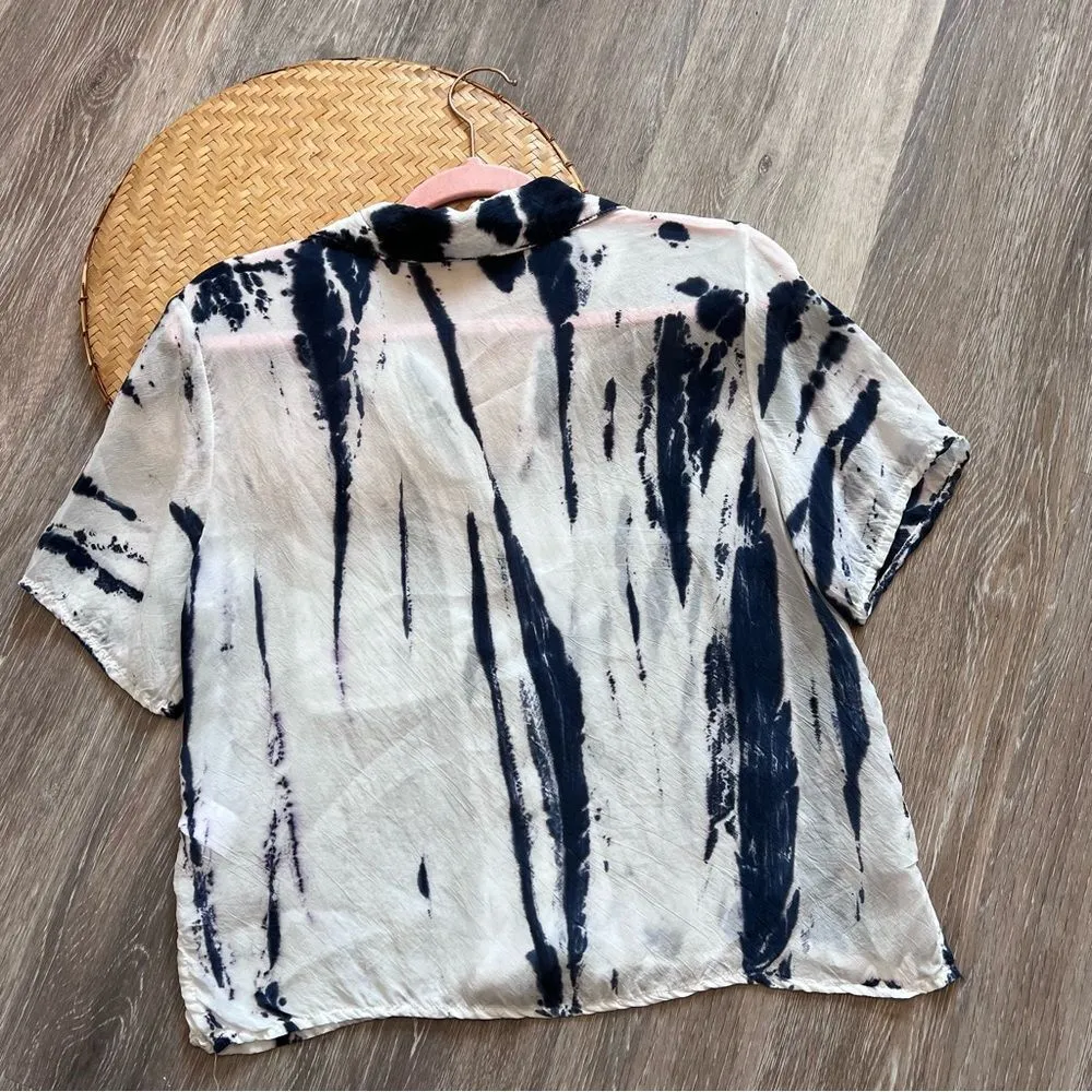 Luna luz Celine‎ short sleeve blouse in tie dye art to wear women’s size S Blue - Image 5