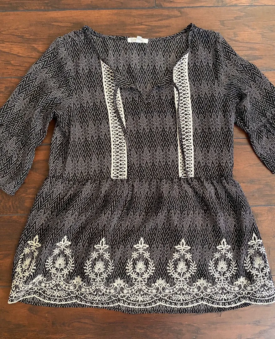 Maurices Top  - Image 2