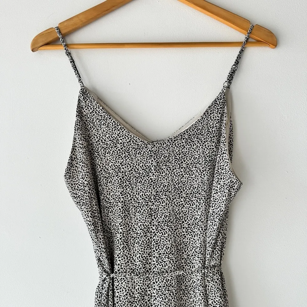 Sienna Sky - Sleeveless Midi Slip Dress in Cream and Black - Image 7