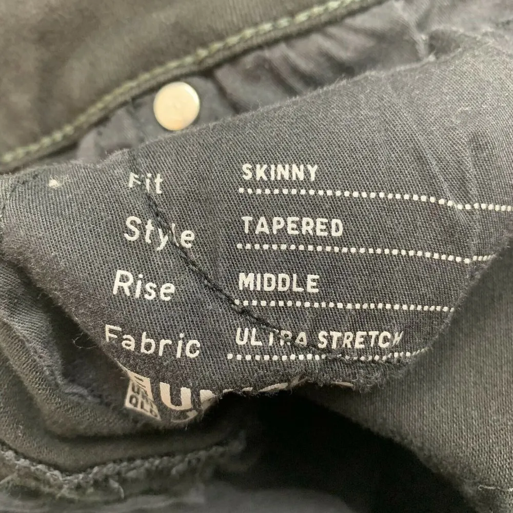 Uniqlo Adult Womens 24 Skinny Jeans Distressed Black Raw Hem - Image 7