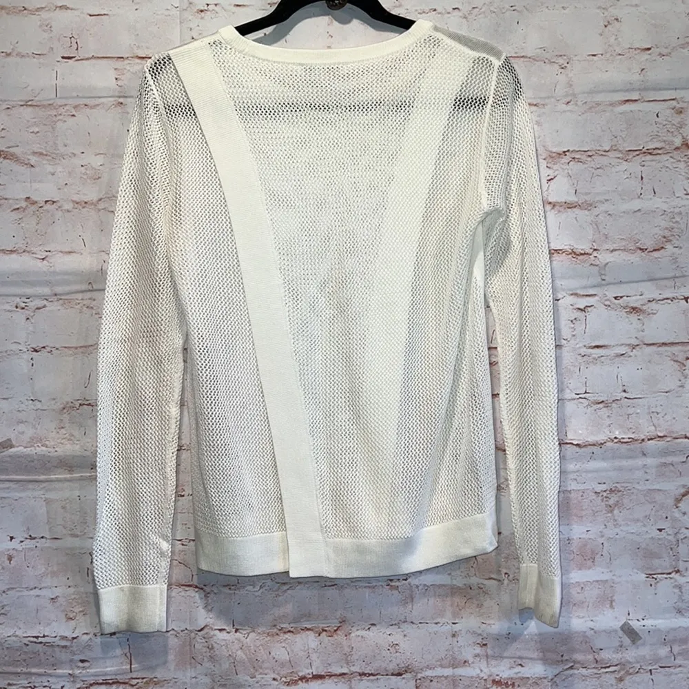 Cabi 213 knit ivory sweater split back boat neck casual pullover S sheer arms - Image 5