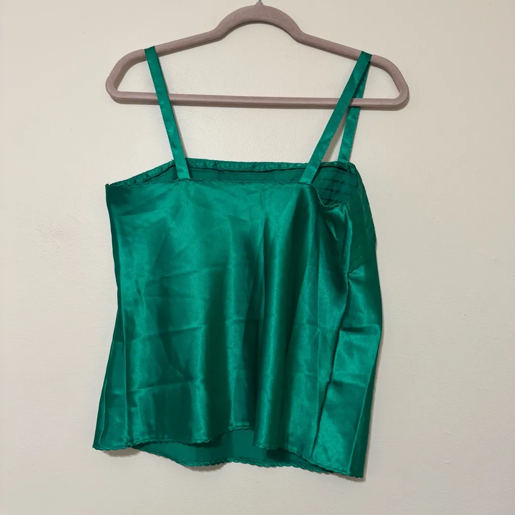Vintage Chic Green Satin Pleated Camisole Top Size M - Image 2