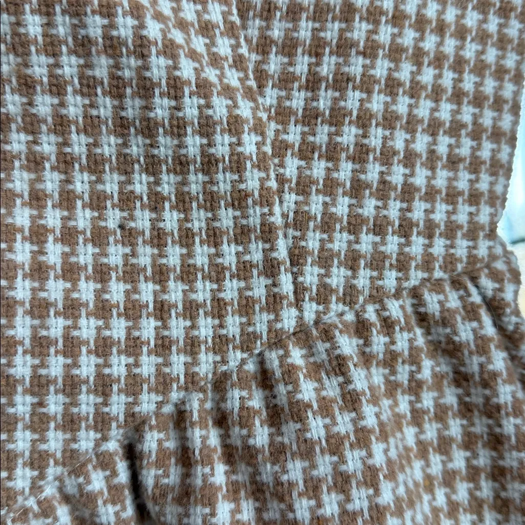 Vestique Beige Houndstooth Mini Dress - Image 3