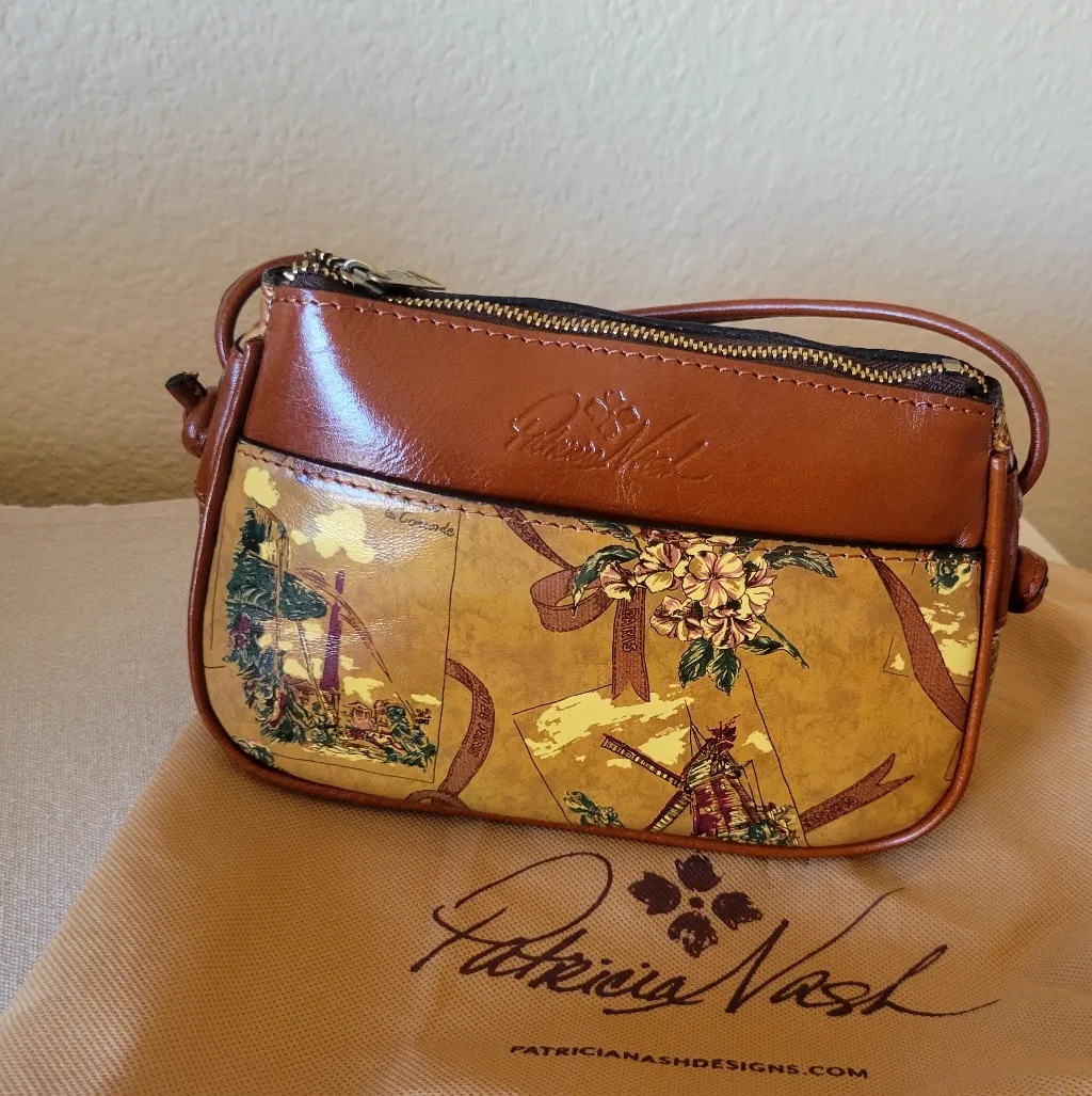 Patricia Nash My European Trip Bacoli Crossbody Bag - Image 2