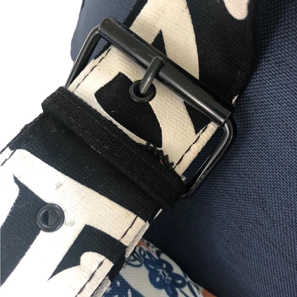 BOSTON Signature Printed Canvas Sling Bag Tote Black White School - Image 5