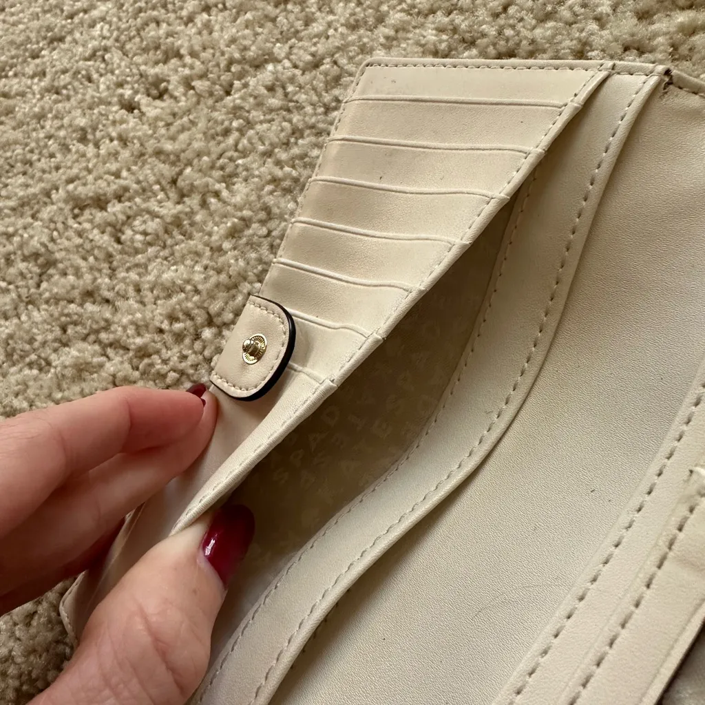 Kate Spade Navy Blue Wallet - Image 4