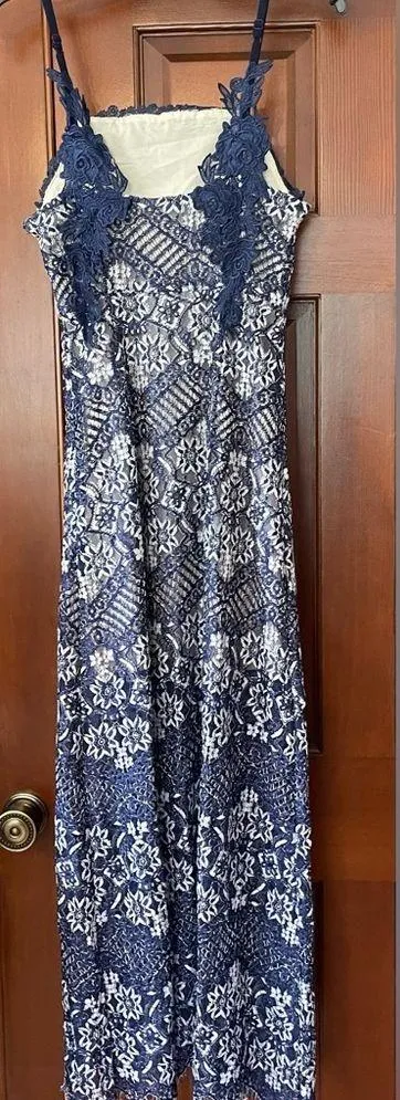 FOXIEDOX lace midi dress - Image 8