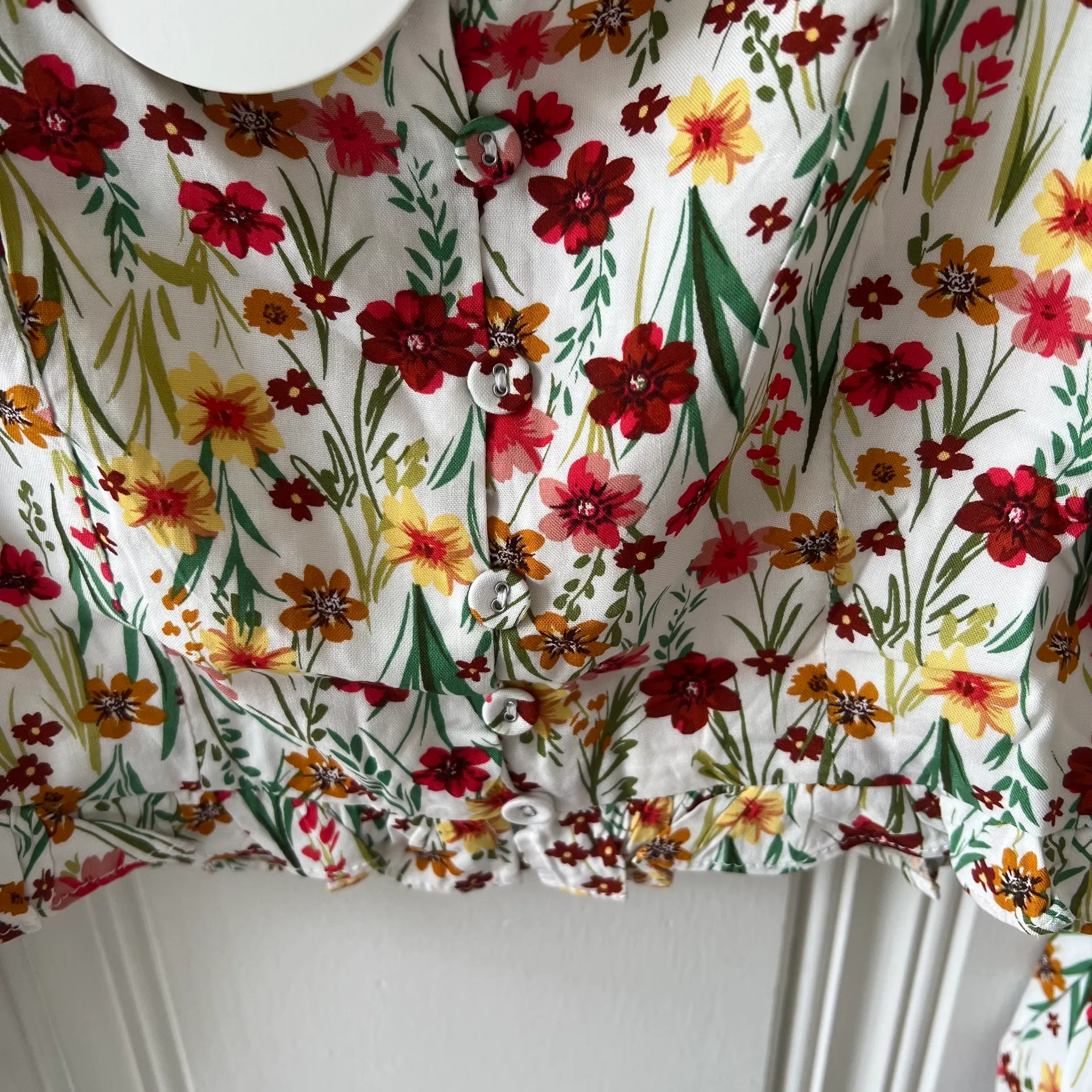 Renee Long Sleeve Floral Summer Spring Cropped Top NWT - Image 8