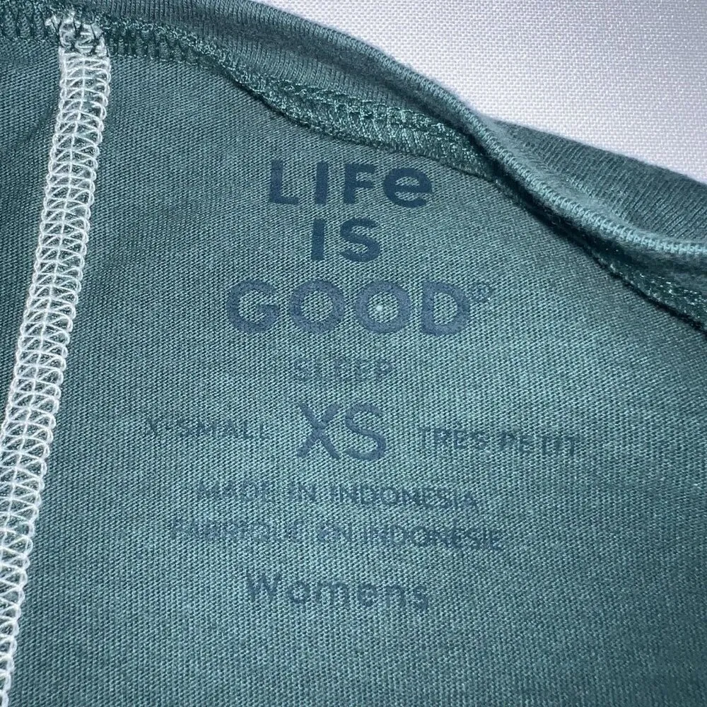 Life Is Good Sleep Shirt Womens Extra Small Christmas Penguins Long Sleeve Green - Image 3