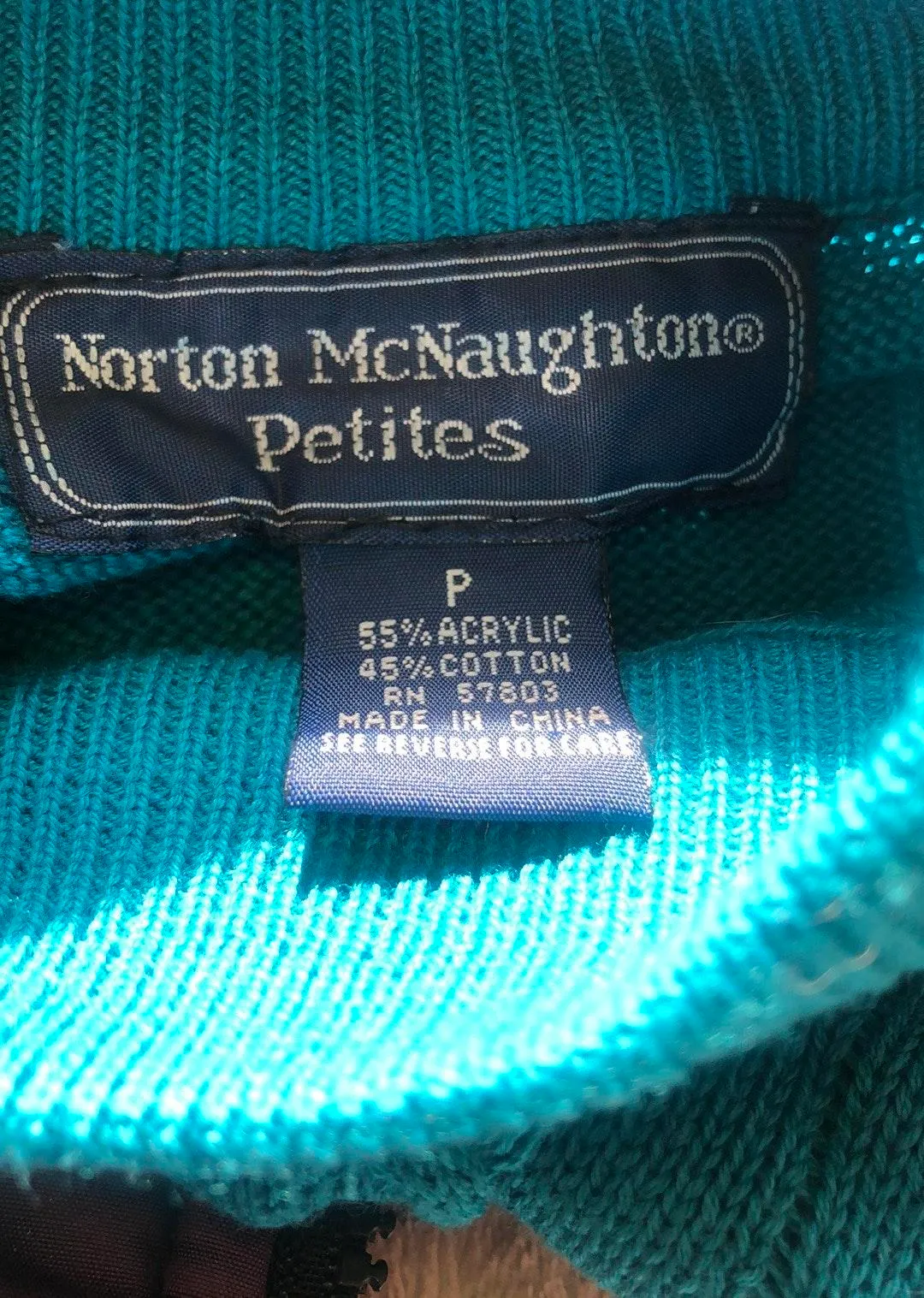 Vintage  Sweater - Image 6