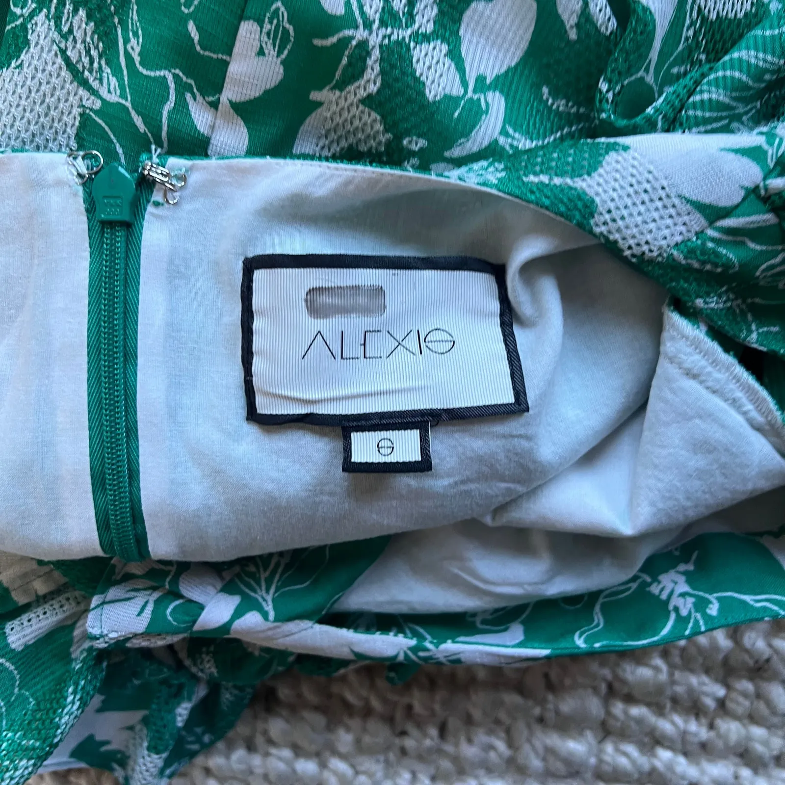 Alexis Romper Sz Large - Image 5