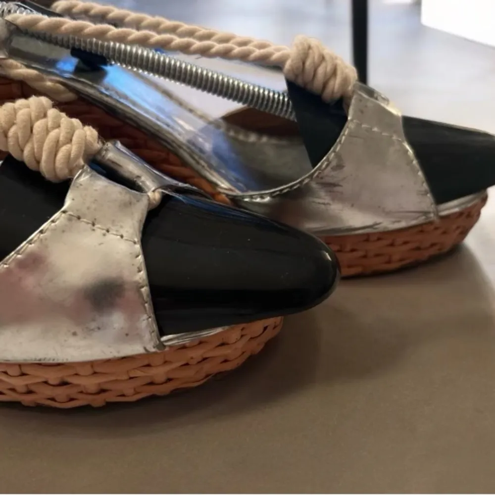 Tory Burch  wedge sandals metallic rope - Image 3