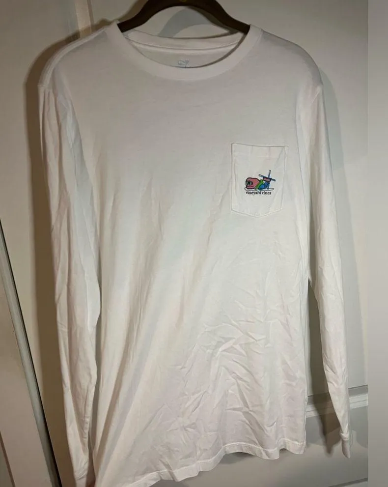 Vineyard Vines Snow Ski Whale Design White Cotton Long Sleeve Tshirt Size XL - Image 6