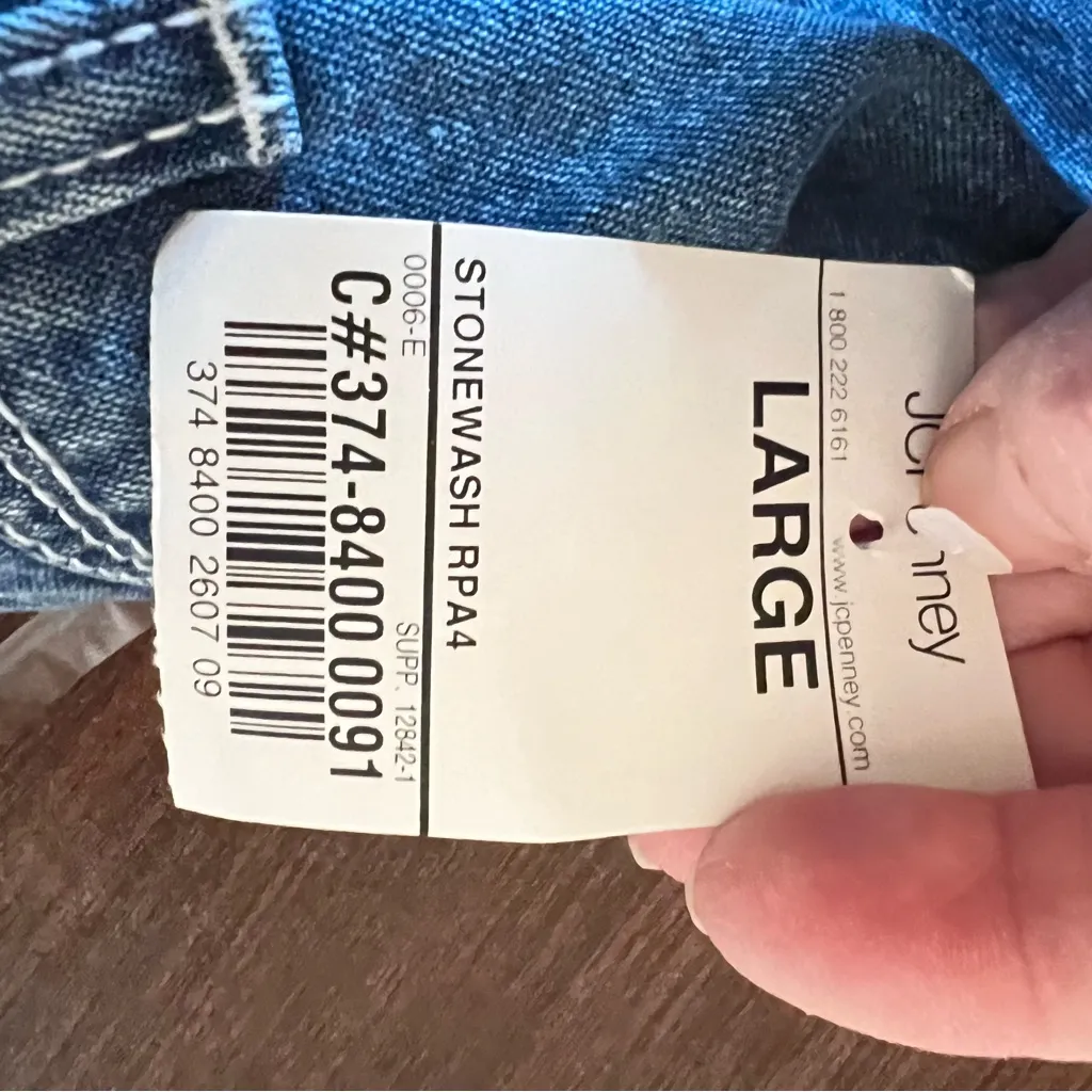 ARIZONA Denim Bib Overalls  31”Waist x 27”Length (PETITE M/L) - Image 6