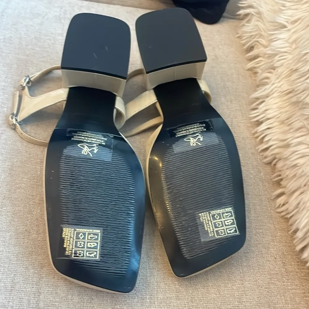 ALOHAS Withnee Mary Jane Heels - Image 8