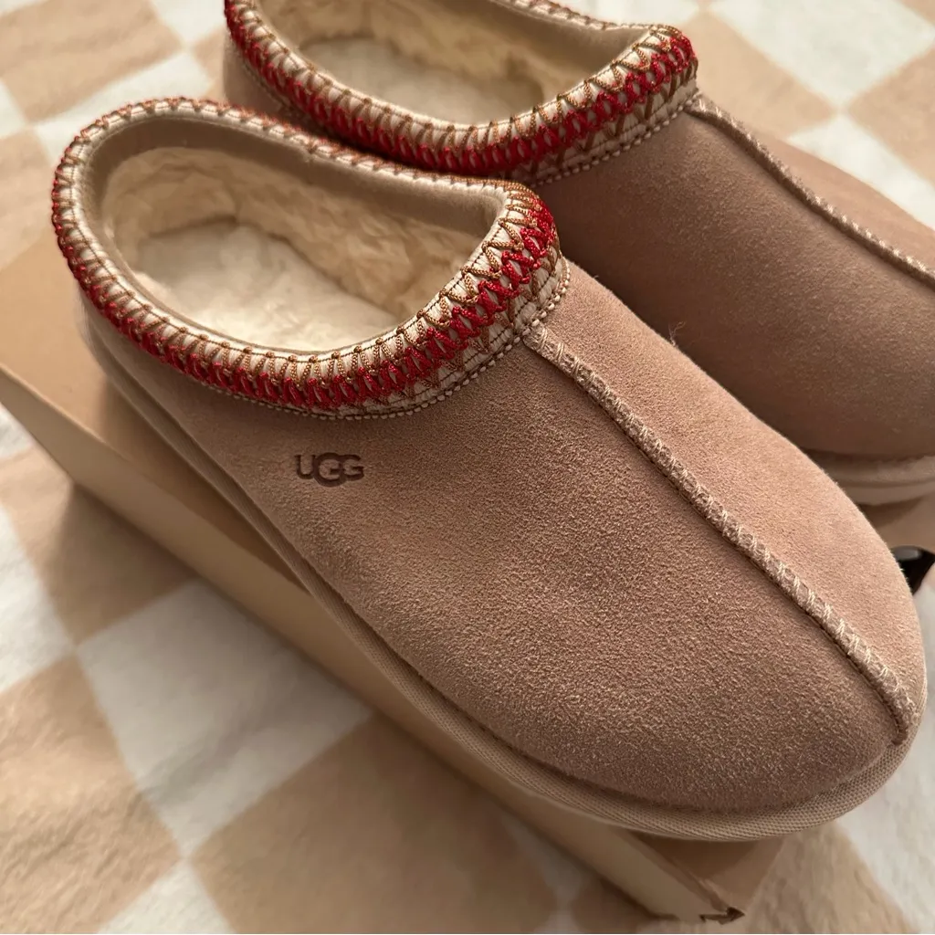 UGG Tasman Sand Sz 7 Women’s - Image 3