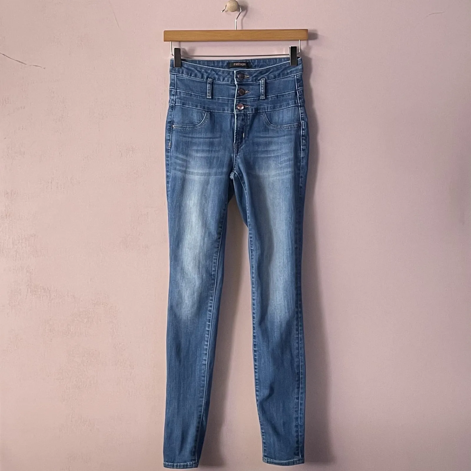 Charlotte Russe Medium Wash Blue 3-Button High Rise Jeans Size 2 EUC - Image 3