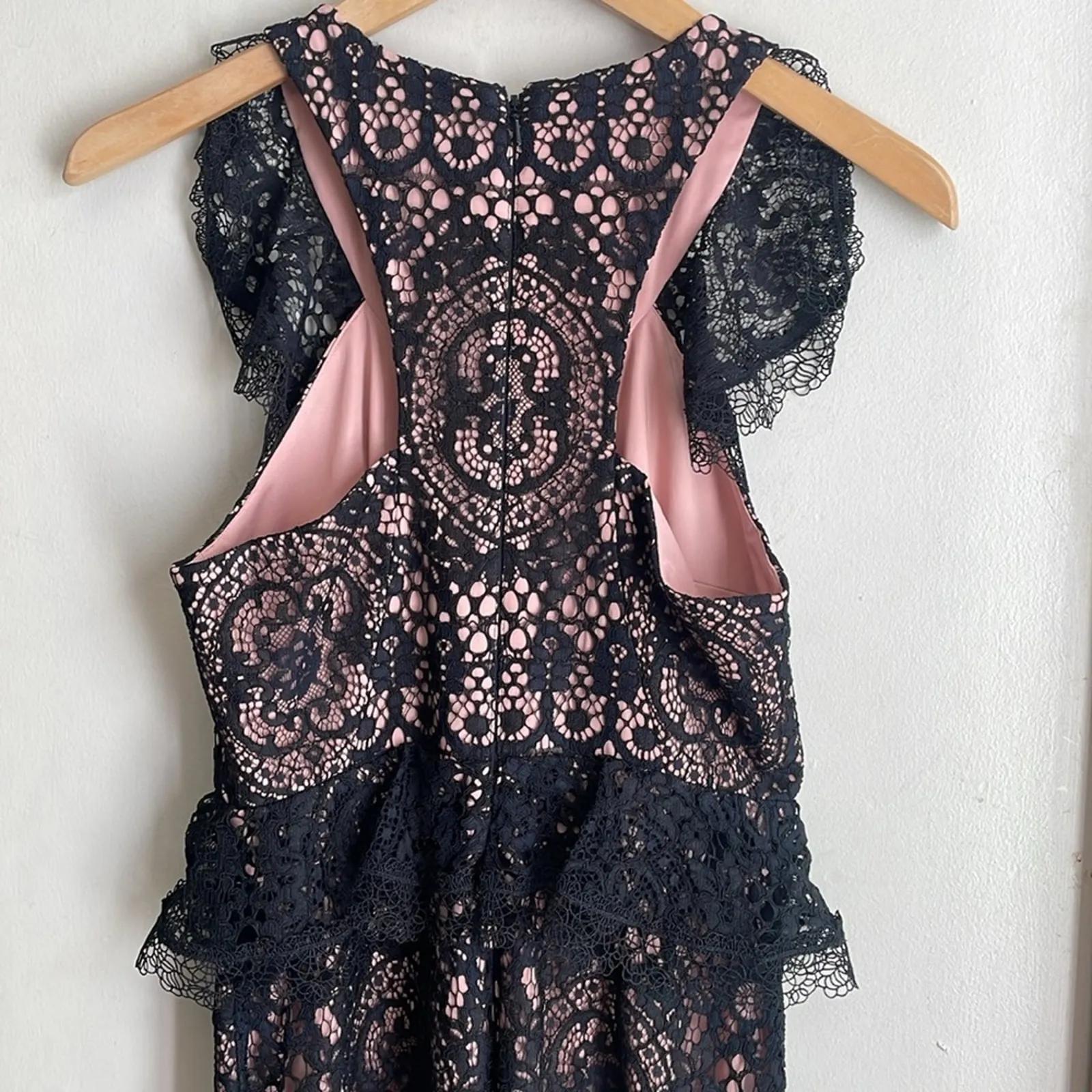 Alexis Narasse Lace Midi Dress - Image 11