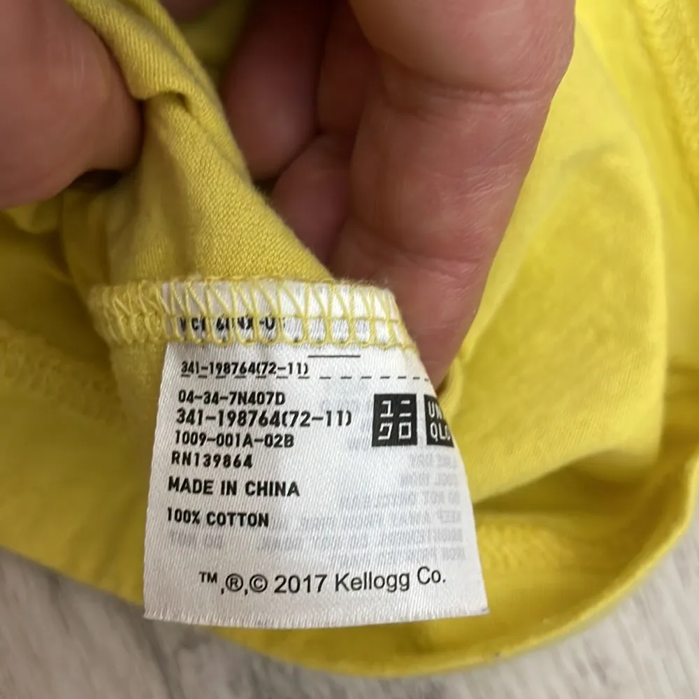 Yellow Short Sleeve Crew Neck Graphic Tee Kellogg’s Coco Pops Size Small - Image 9