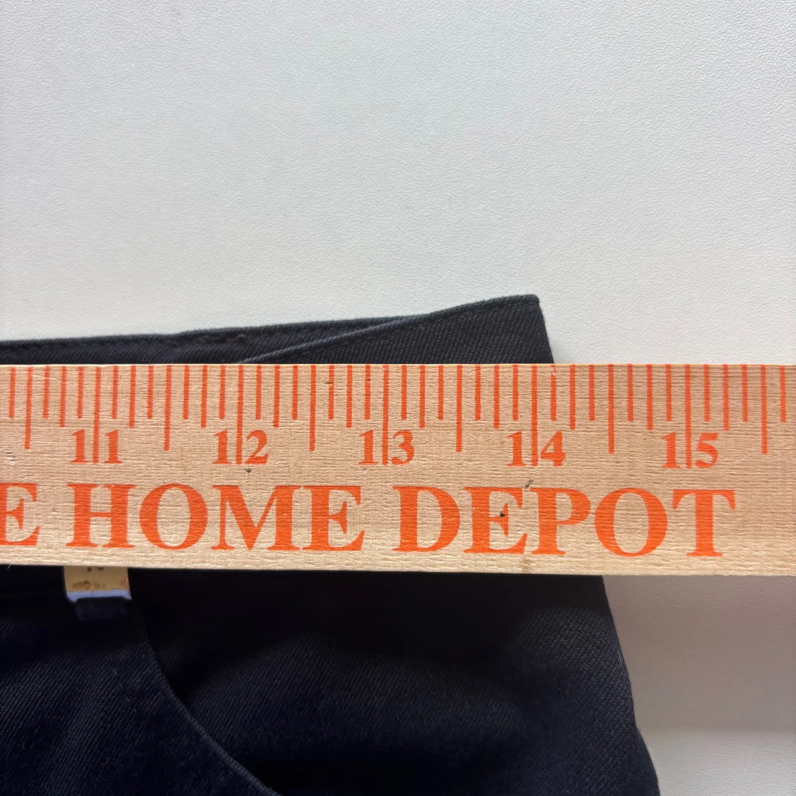 St. John Sport Black High Waist Gold Detail Straight Leg Pants Women's 4‎ - Image 6