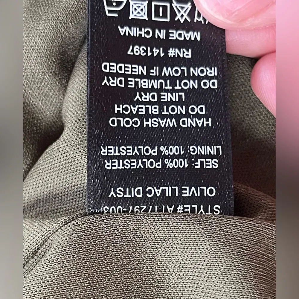 ASTR The Label Olive Lilac Ditsy Floral Puff Sleeve Crop Top - Size S - Image 7