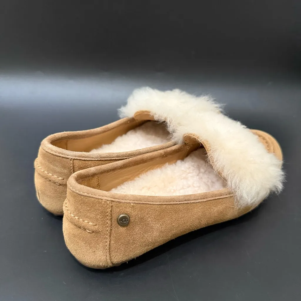 UGG  Kaley Wisp Suede Sheepskin Loafer Size 6 - Image 3