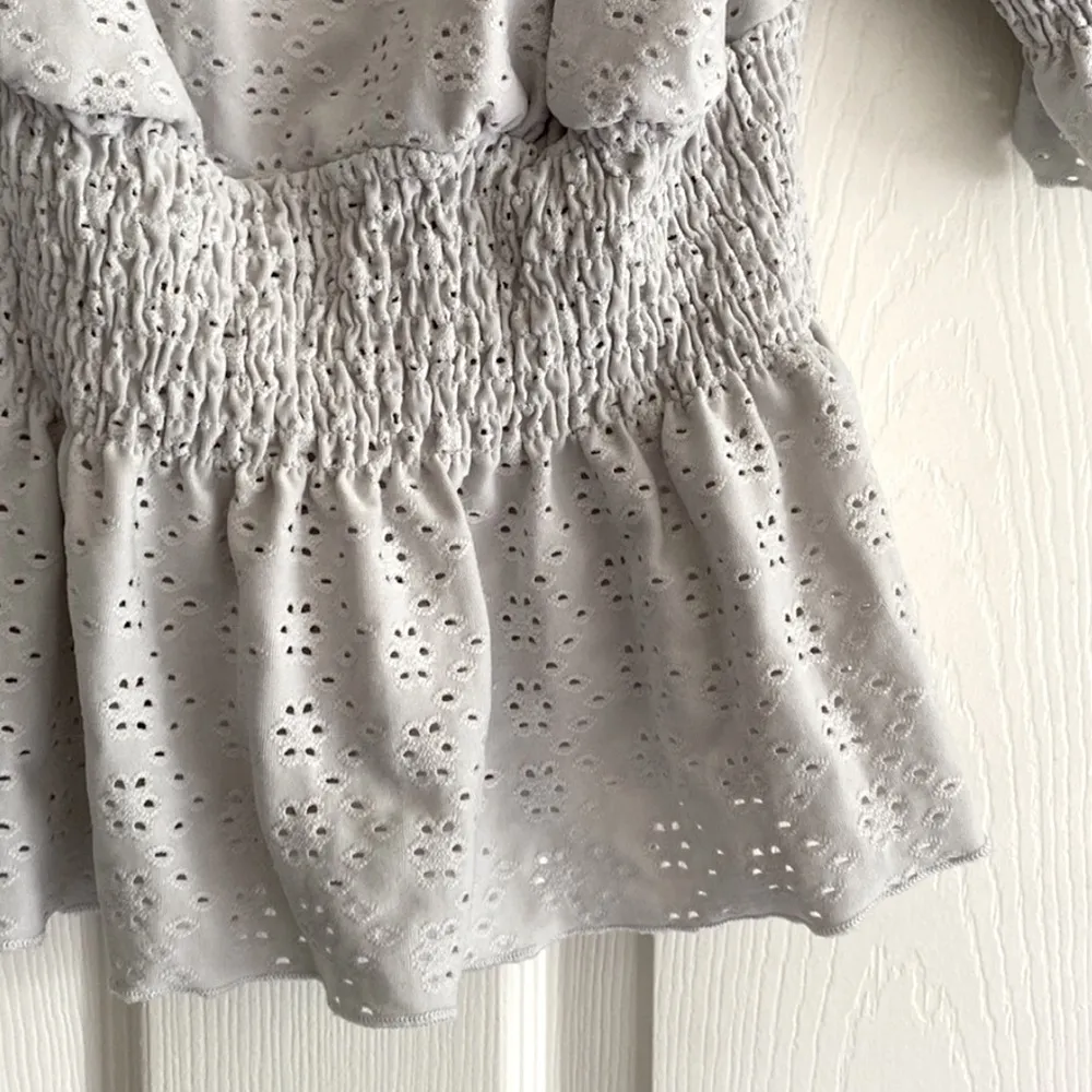 Urban Romantic’s grey top. Large - Image 4