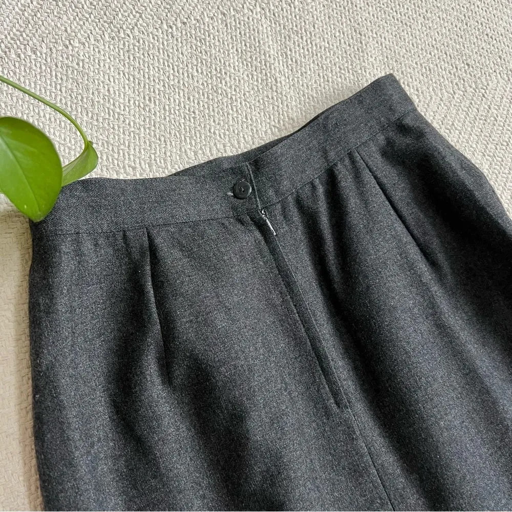 Vintage 90s Wool Charcoal Grey Midi Skirt with Pockets - Image 6