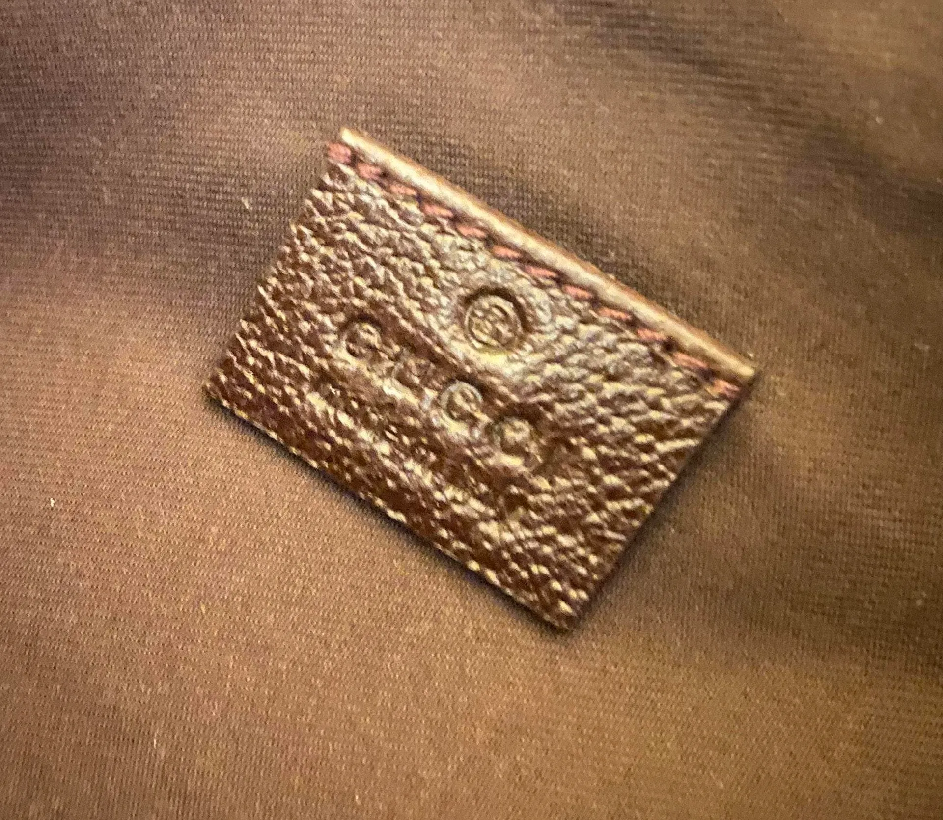 Gucci Shoulder Bag - Image 8