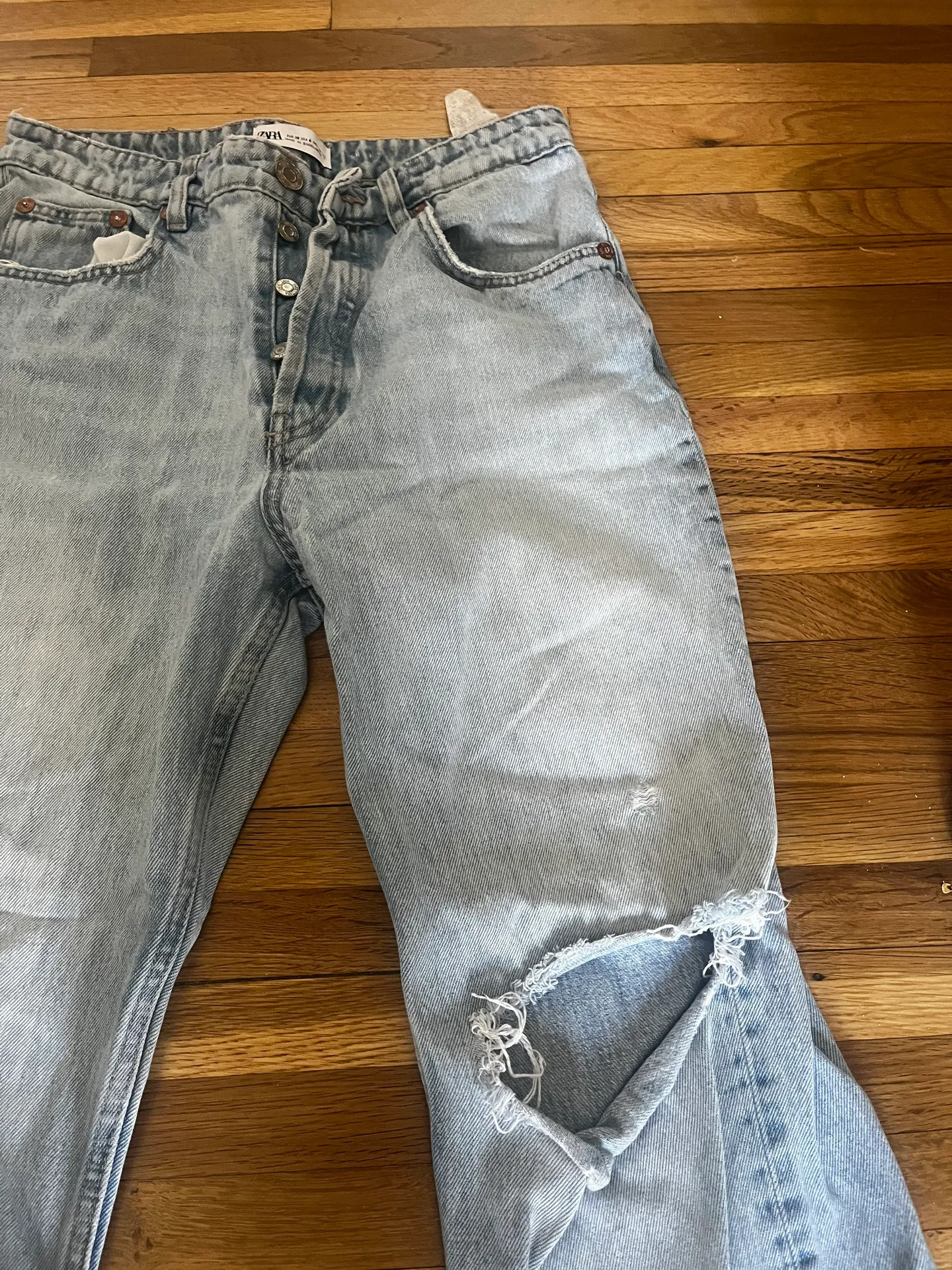 High Wasted Light Jeans - Image 2