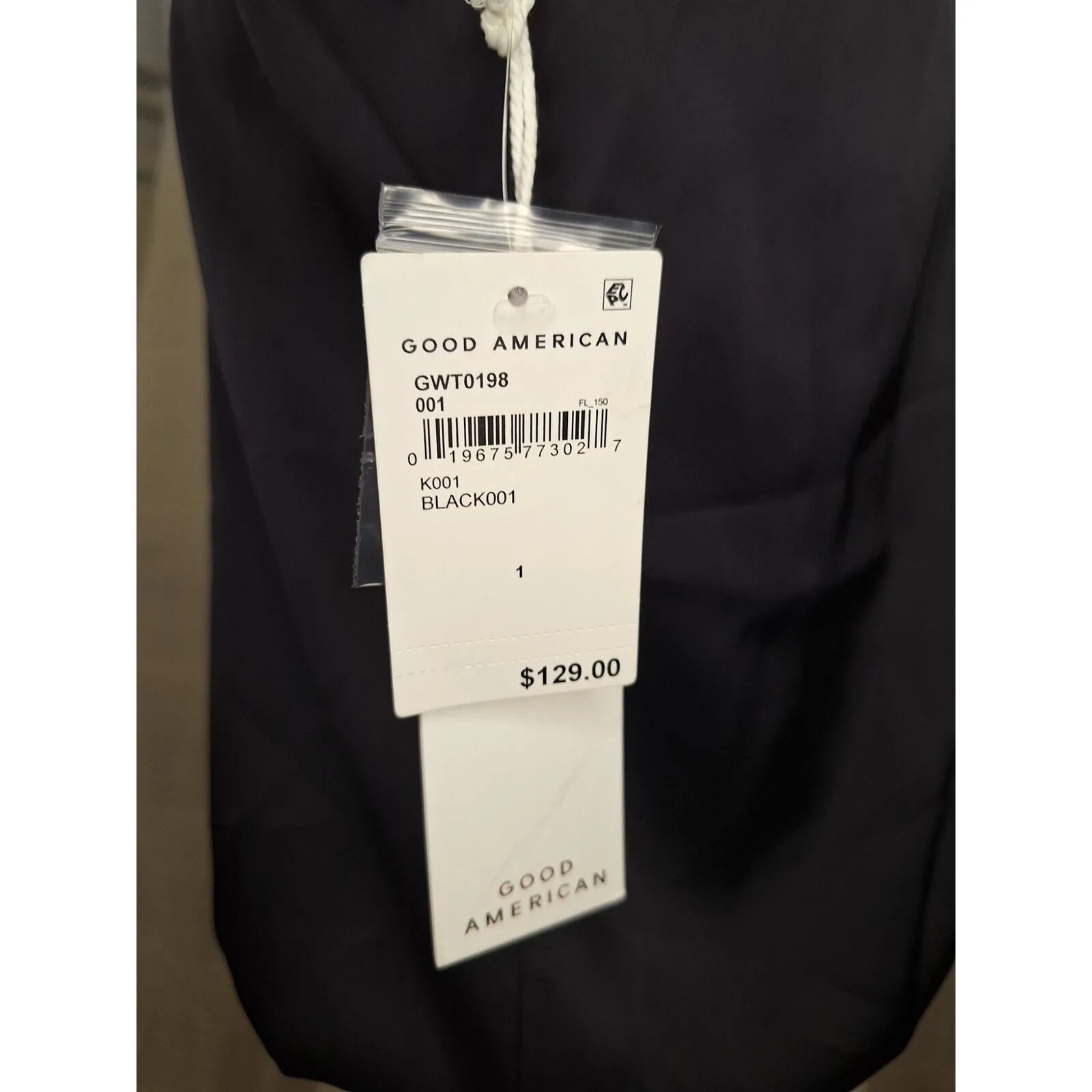 Good American Women's Size 1 Keyhole Long Button Sleeve Satin Top Black NWT - Image 5