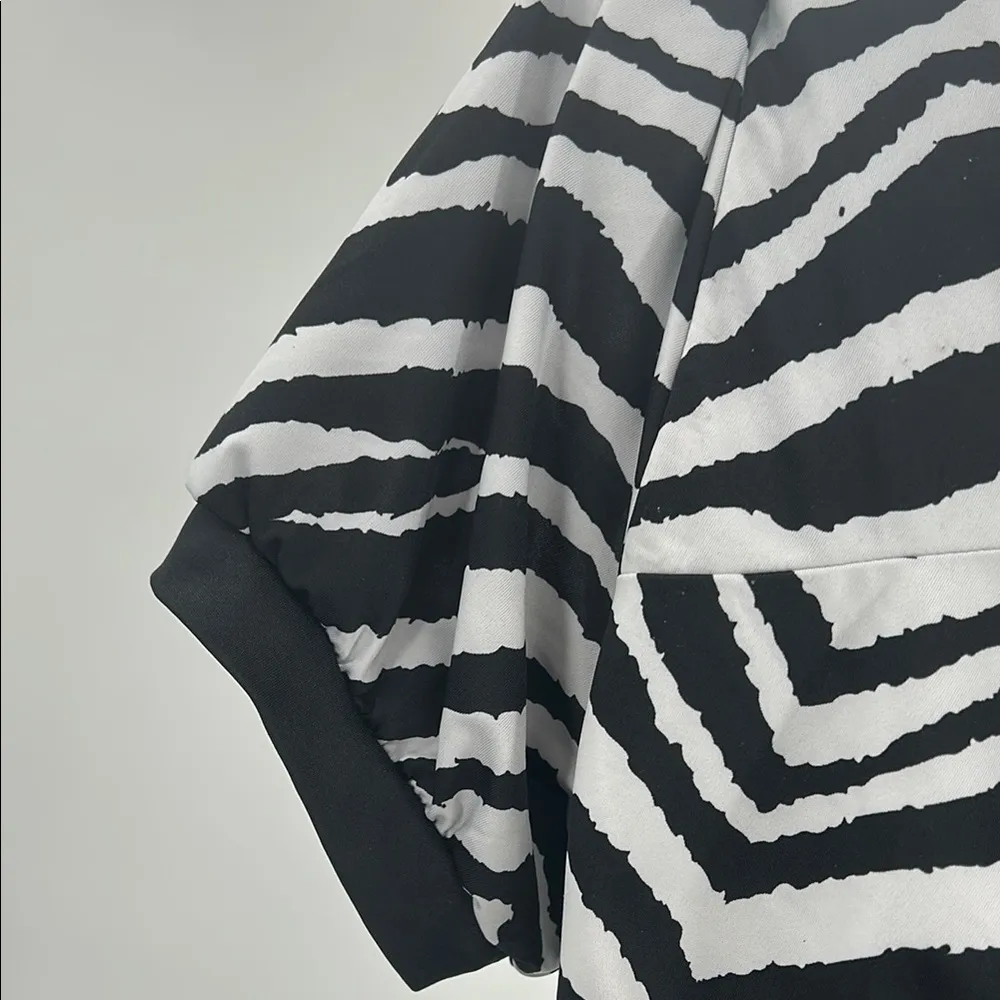 L8teR Black White zebra babydoll Y2K Tie back short sleeve top XL flowy animal - Image 6