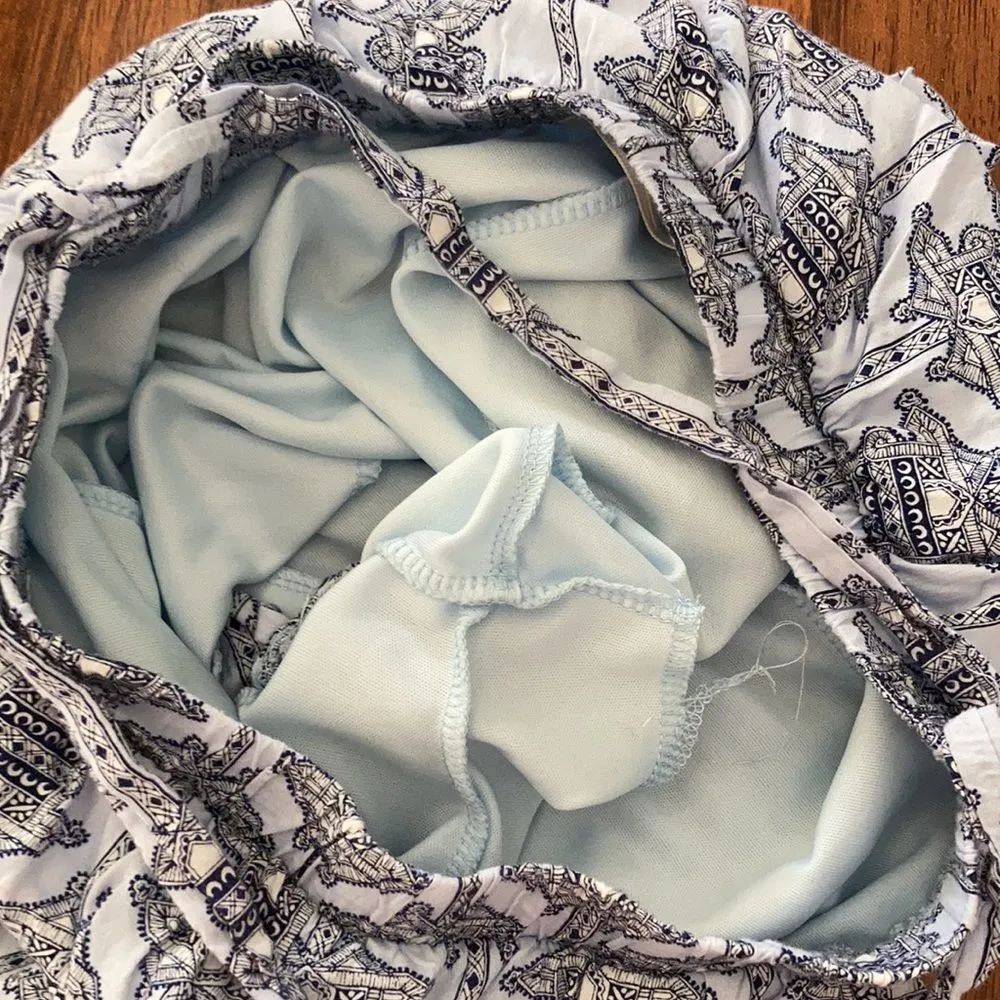 Miami Francesca’s  Belted Printed Blue Shorts with Pockets EUC - Image 7