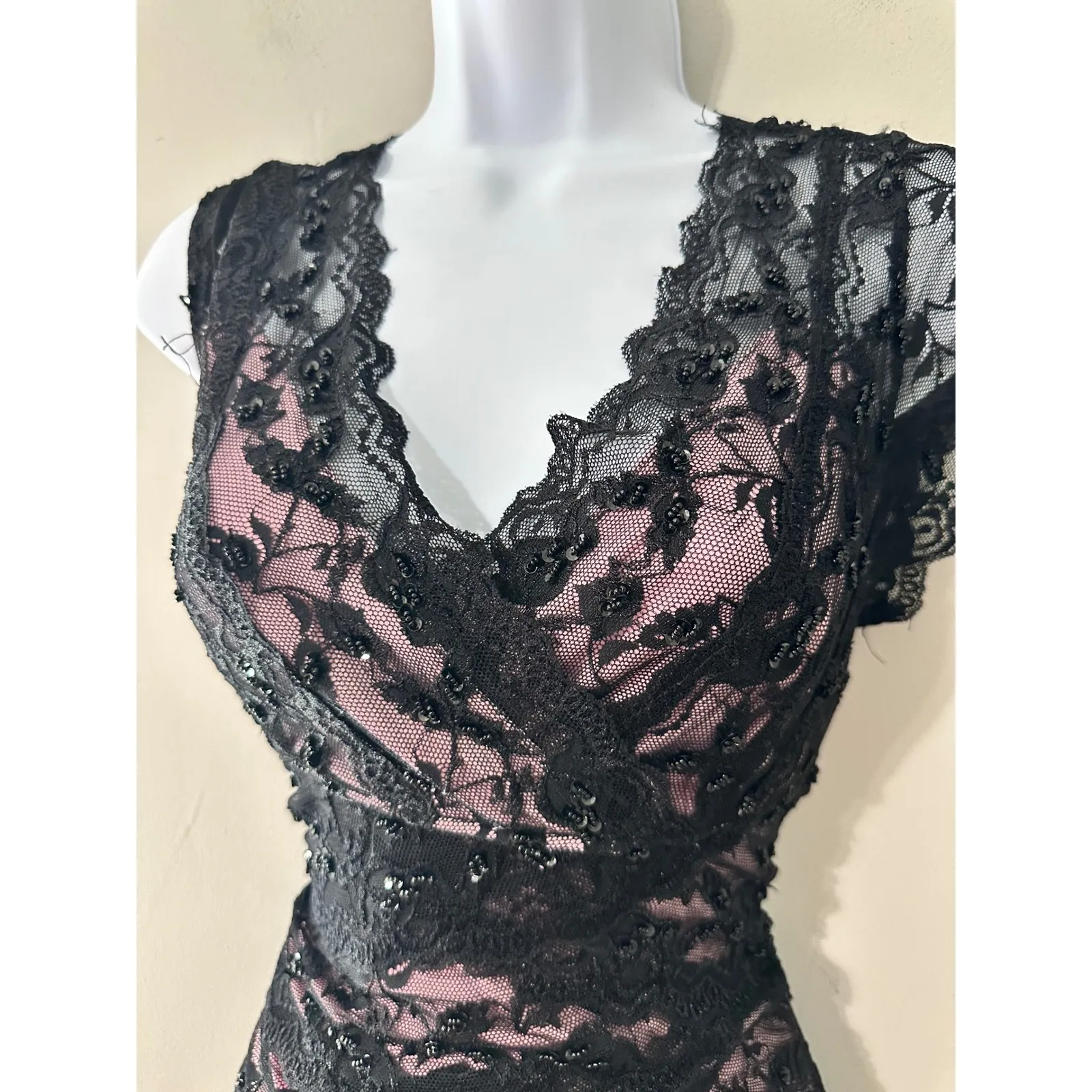 Marina Black Lace Overlay Pink Underlay V Neck Cocktail Dress Size 10 - Image 3