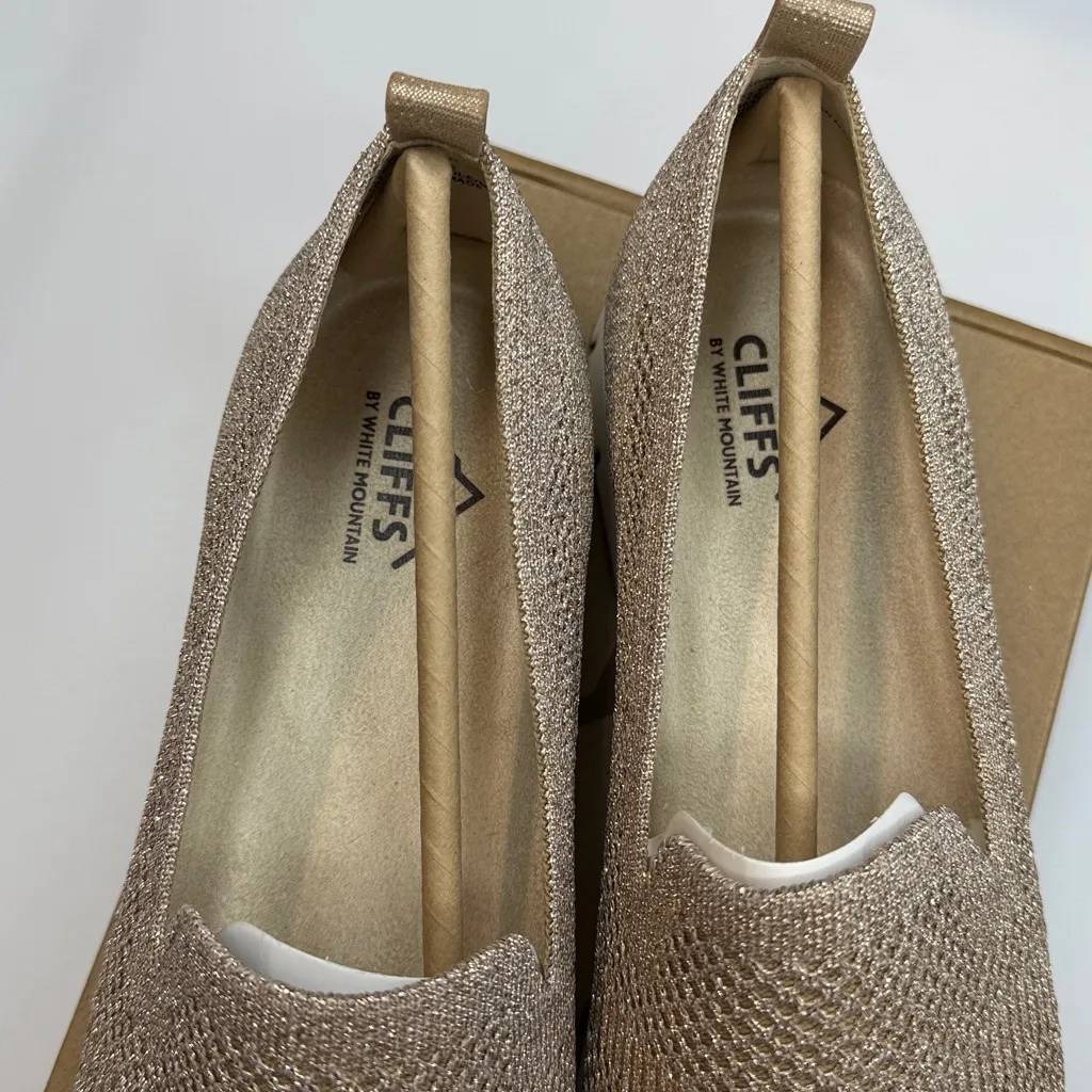 Cliffs by White Mountain Women's Garren Slip - Image 13