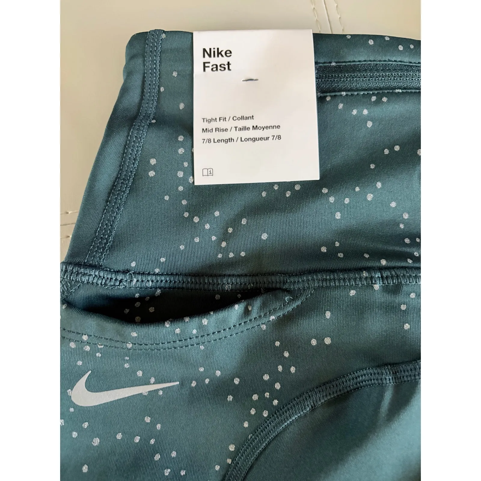 Nike Dri-FIT Mid-rise Green Reflective Constellation Leggings size XS NEW - Image 4