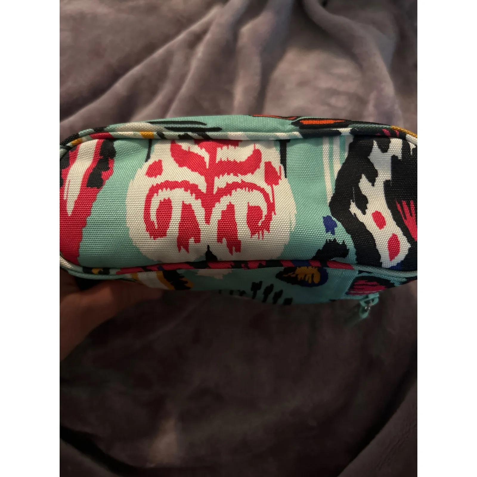 Vera Bradley  Zip Up Make Up Pouch Colorful Pattern‎ - Image 3